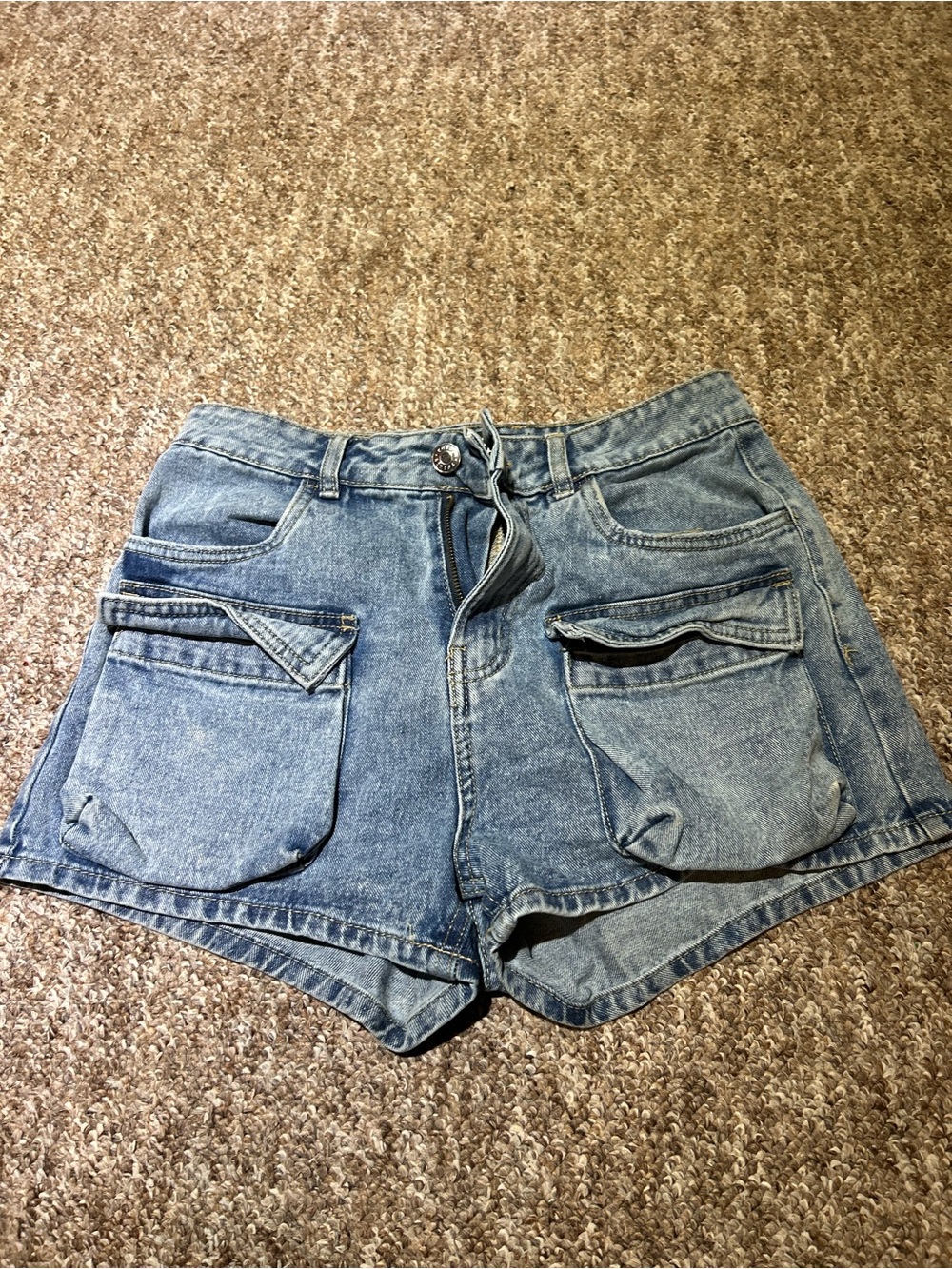 SHEIN Light Blue Denim Cargo Pocket Shorts